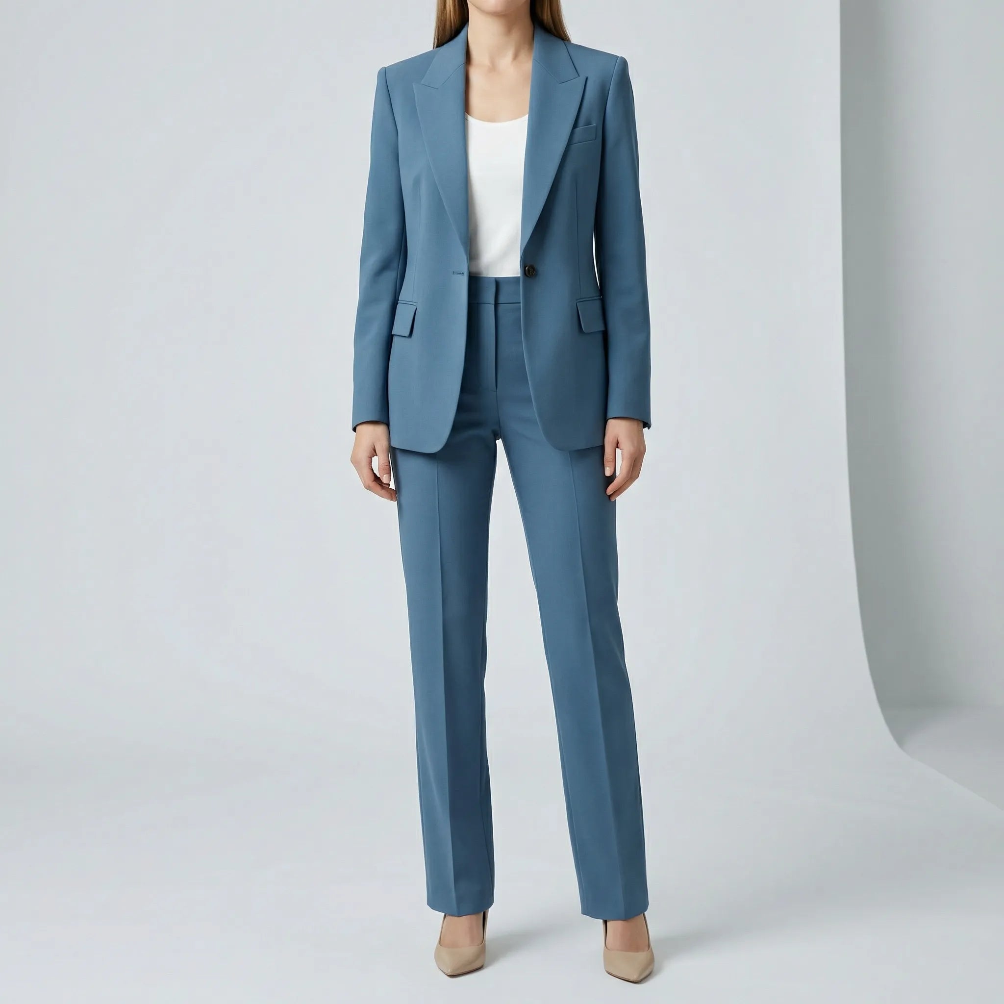 Elegant kavajset med raka byxor 0