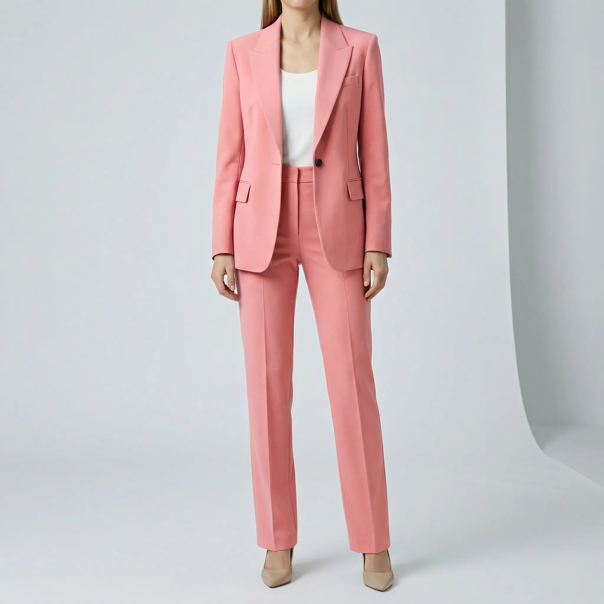 Elegant kavajset med raka byxor 6