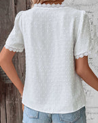 Elegant spetsblus med V-ringning 2