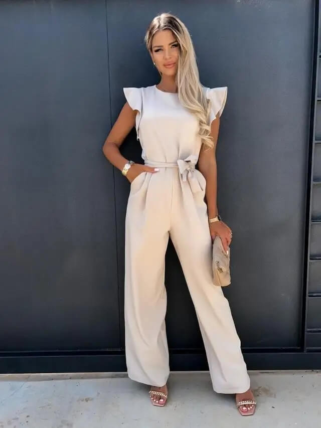Sofistikerad jumpsuit med vida byxor 3