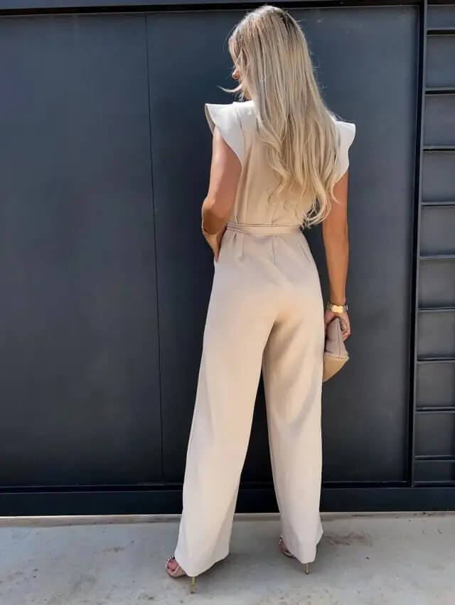 Sofistikerad jumpsuit med vida byxor 5